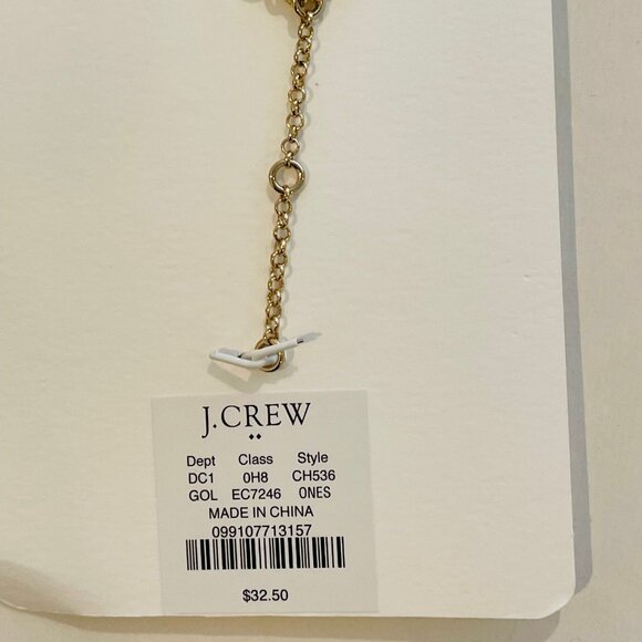 J Crew. Gold Chain Oval Link charm chain Necklace Length: 16" with a 2" extender - Picture 8 of 14